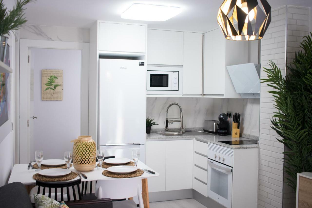 Apartamento En El Centro A Un Minuto De La Playa Benidorm Esterno foto
