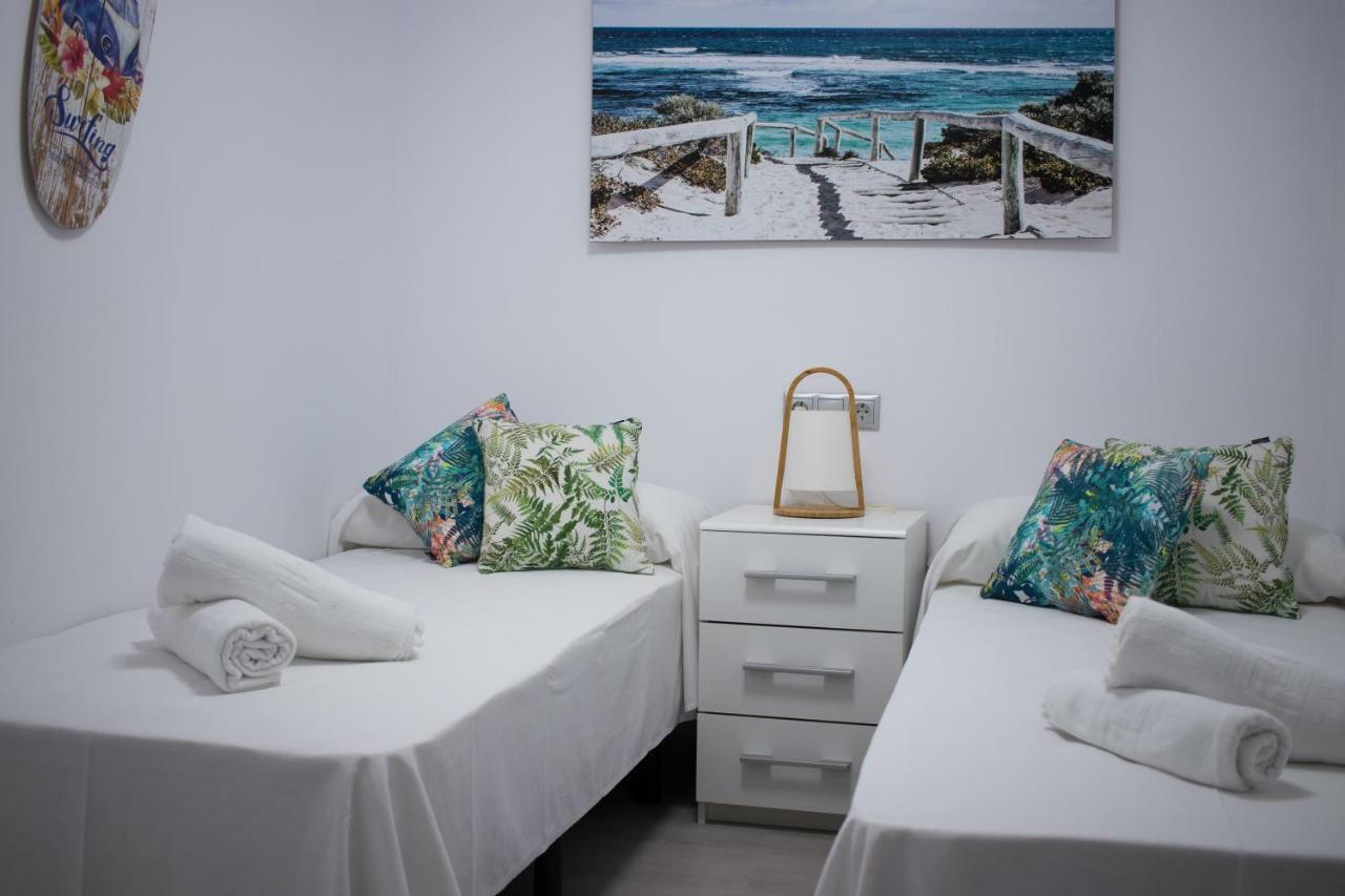 Apartamento En El Centro A Un Minuto De La Playa Benidorm Esterno foto